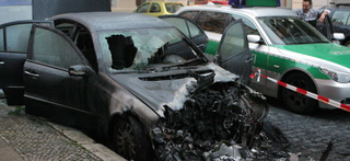 Illustration for article titled Dozens Of Luxury Cars Torched In German Arson Spree